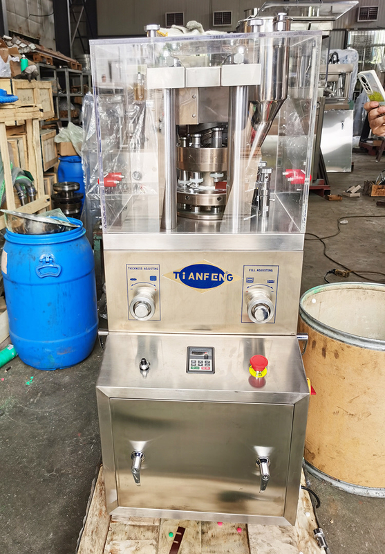 GZP - 9 EU Tooling Tablet Tablet Press Machine do laboratorium 12600 sztuk / godzinę 2.2KW