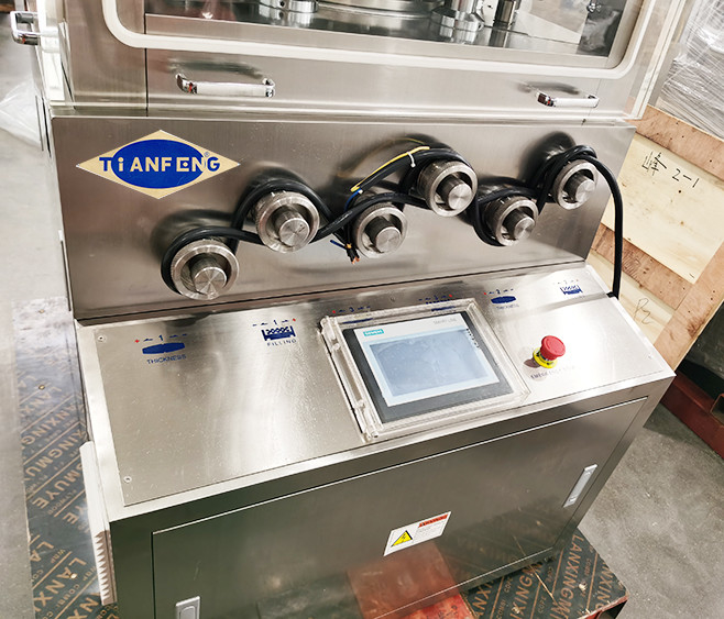 Szybkobieżna tabletkarka rotacyjna 189000 sztuk / godzinę 3 wyjścia Silnik 5,5 kW