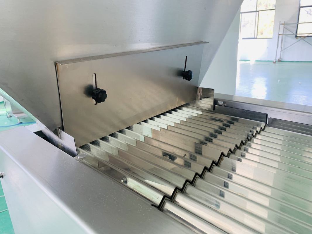 Maszyna do liczenia i napełniania napięciem 50HZ/60HZ, wydajność 10-120 butelek/minutę, dla szybkiego i precyzyjnego napełniania