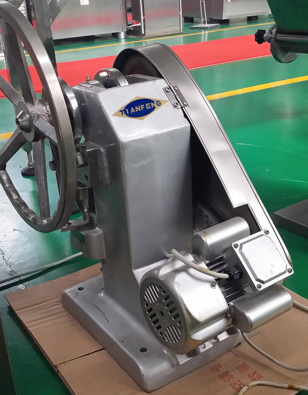 Lab 15KN 5000 sztuk / godzinę Mały tablet Tdp1.5 Tdp 1.5 Tabletkarka do tabletek