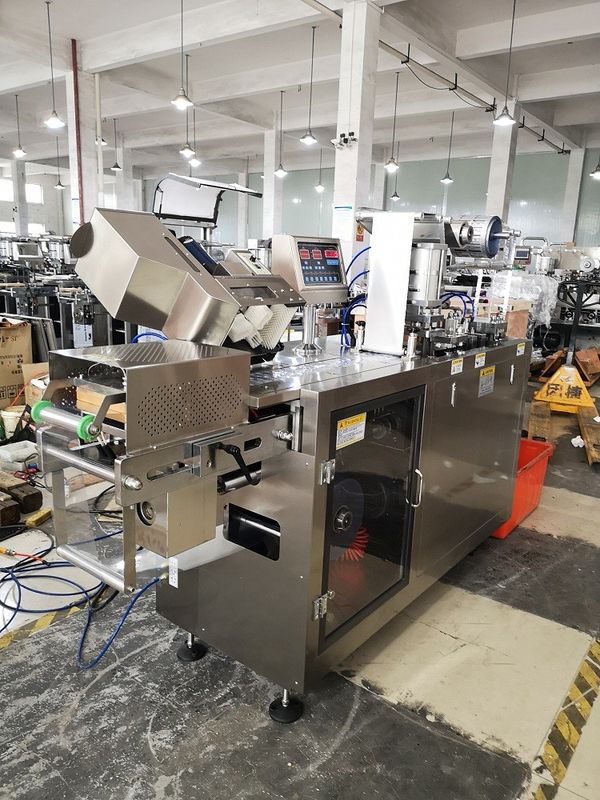 DPB150 Ss304 Płaska maszyna do pakowania blistrów z aluminium i tworzywa sztucznego Ekran dotykowy PLC